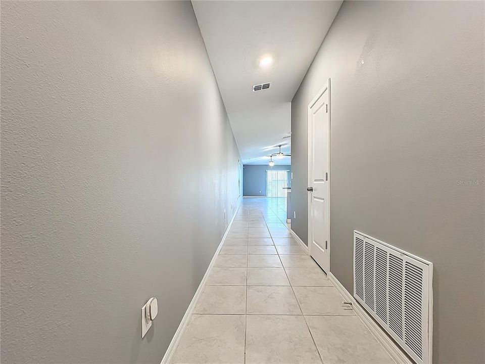 For Sale: $324,900 (3 beds, 2 baths, 1451 Square Feet)