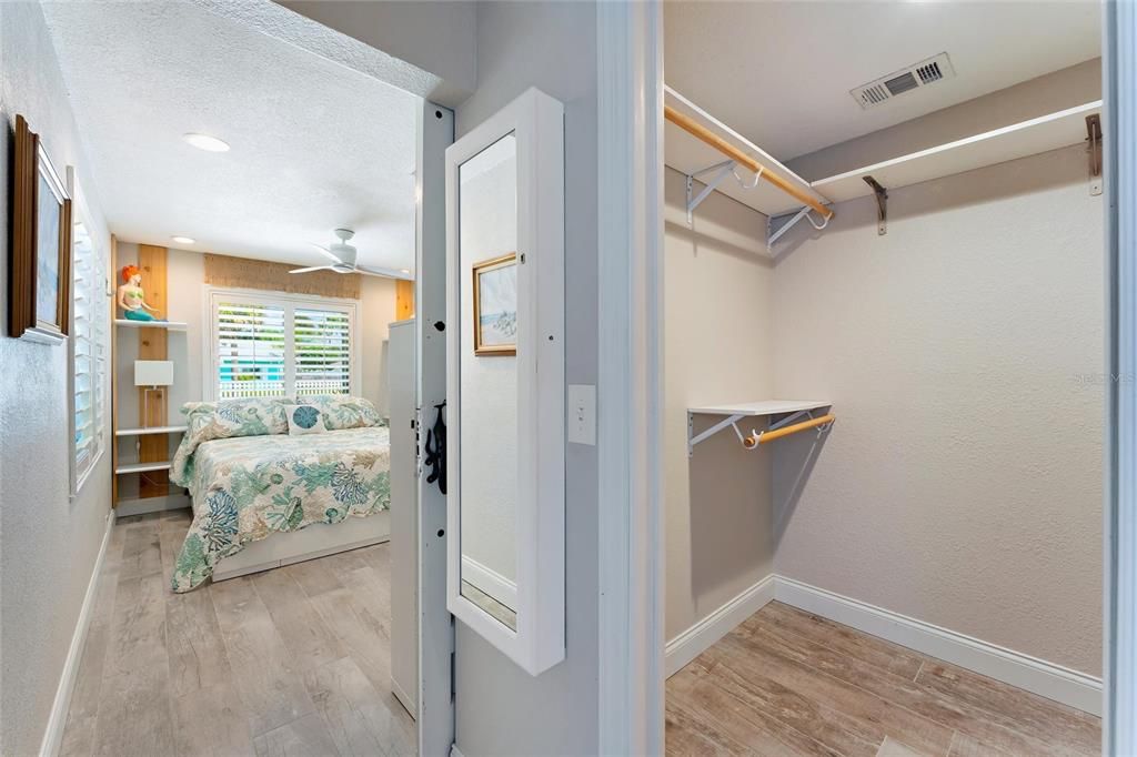 Walk In Closet Main Bedroom