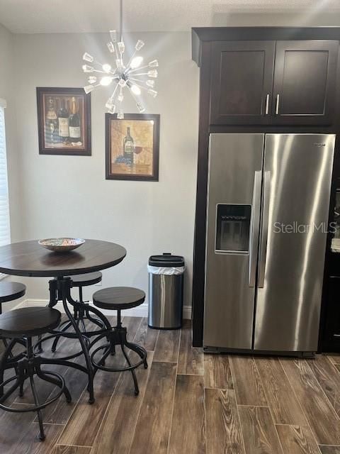 For Sale: $274,900 (2 beds, 2 baths, 1305 Square Feet)