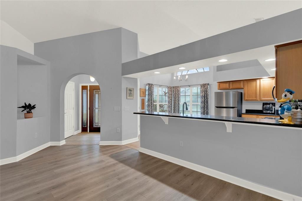 Eat at Bar in Kitchen with Foyer Entryway