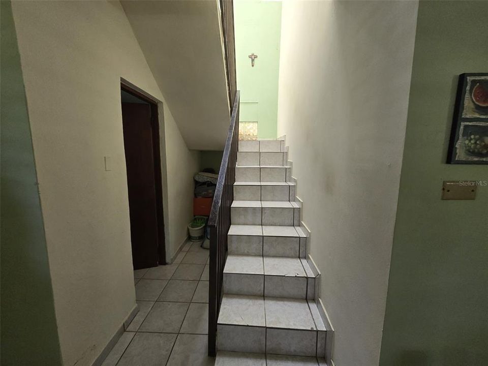 En Venta: $415,000 (4 camas, 4 baños, 2499 Pies cuadrados)