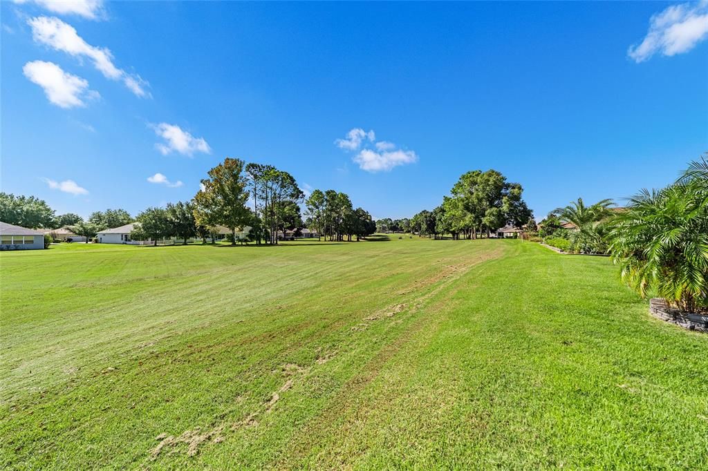 For Sale: $475,000 (3 beds, 3 baths, 2711 Square Feet)