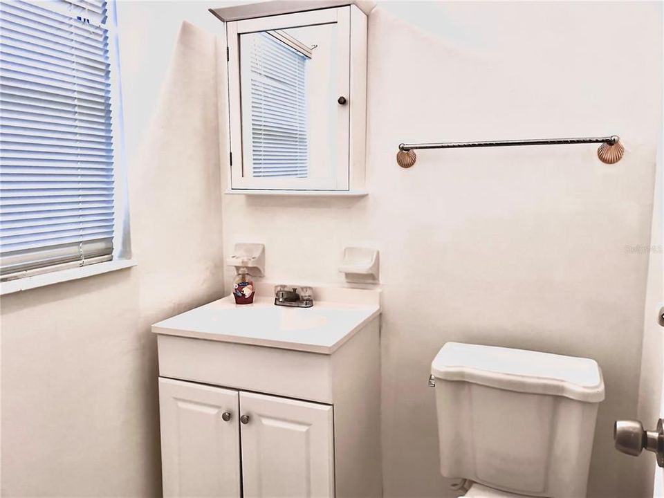 For Sale: $389,000 (3 beds, 1 baths, 1520 Square Feet)