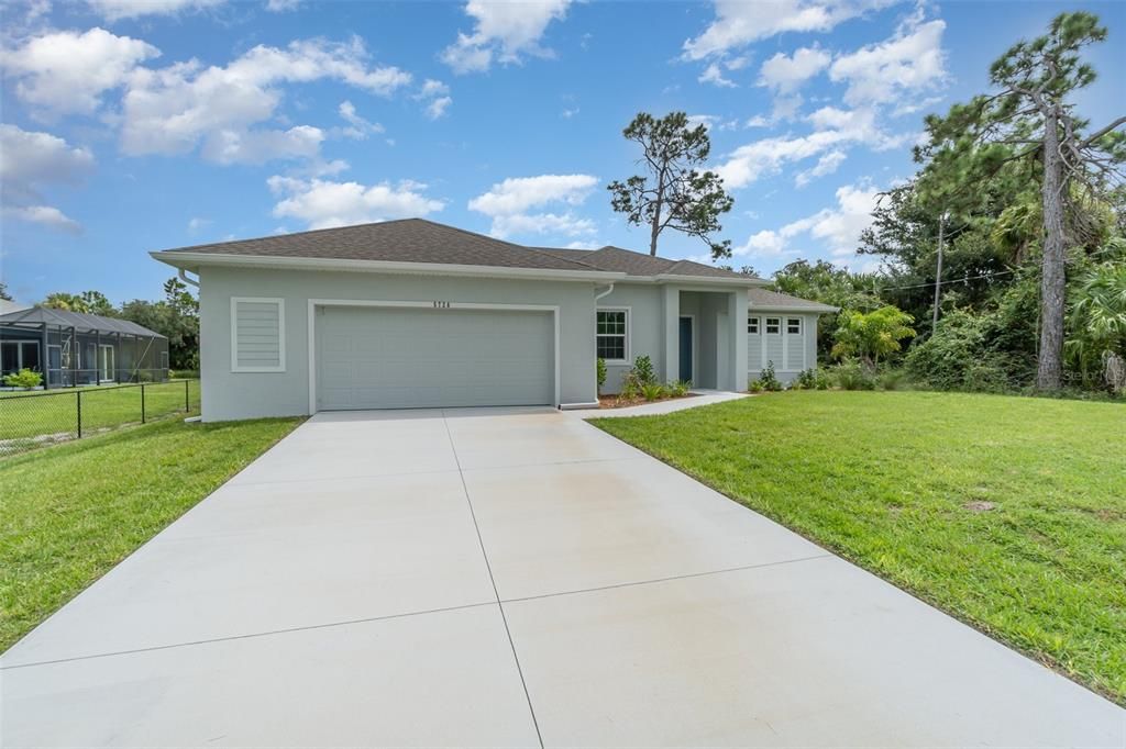 For Sale: $397,000 (3 beds, 2 baths, 1808 Square Feet)