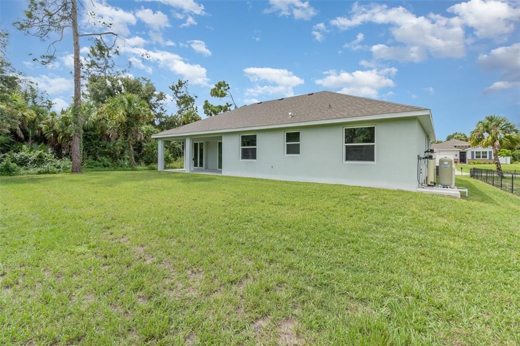 For Sale: $397,000 (3 beds, 2 baths, 1808 Square Feet)