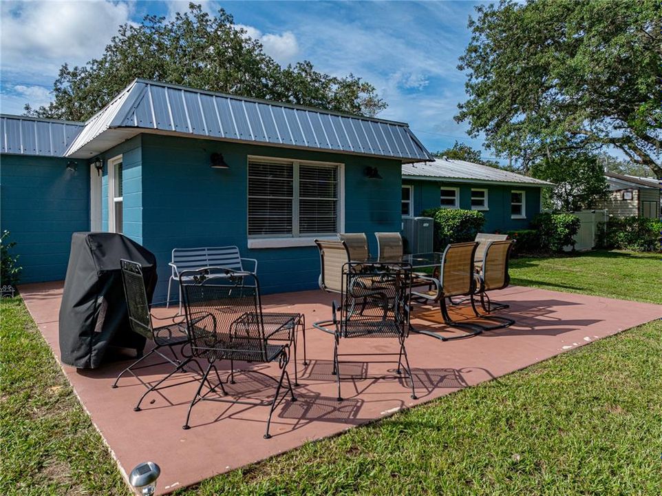 For Sale: $374,900 (4 beds, 2 baths, 1760 Square Feet)