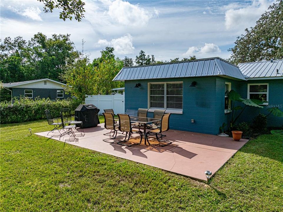 For Sale: $374,900 (4 beds, 2 baths, 1760 Square Feet)