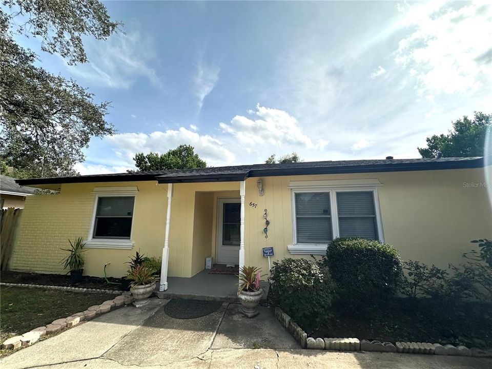 For Sale: $399,000 (3 beds, 2 baths, 1330 Square Feet)