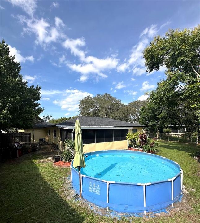 For Sale: $399,000 (3 beds, 2 baths, 1330 Square Feet)