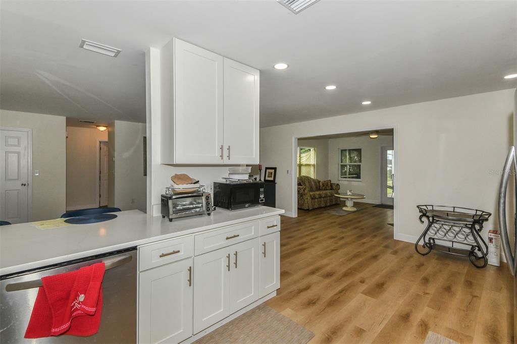 For Sale: $539,000 (3 beds, 2 baths, 1568 Square Feet)