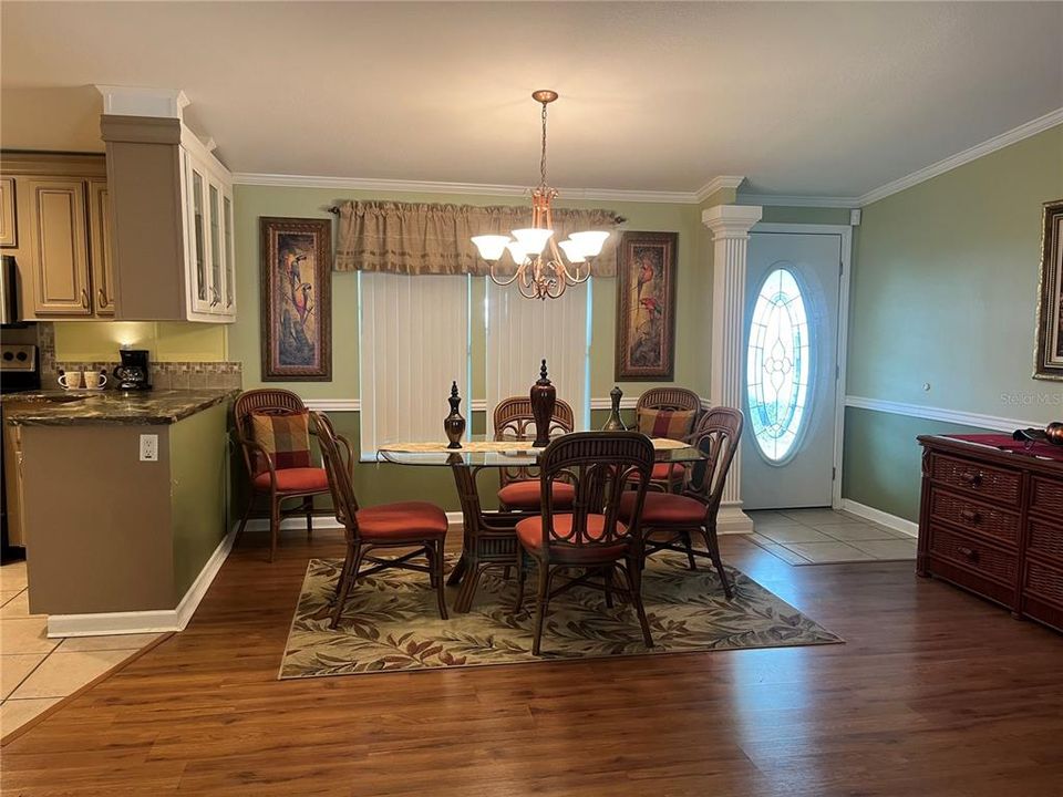 For Sale: $198,750 (3 beds, 2 baths, 1860 Square Feet)