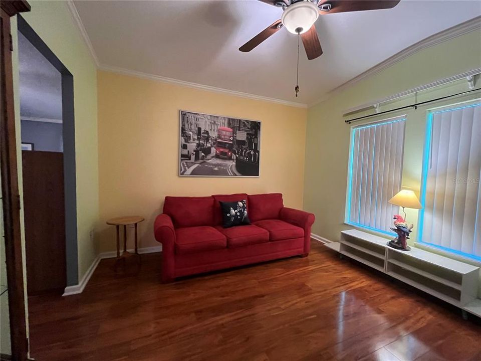 For Sale: $198,750 (3 beds, 2 baths, 1860 Square Feet)