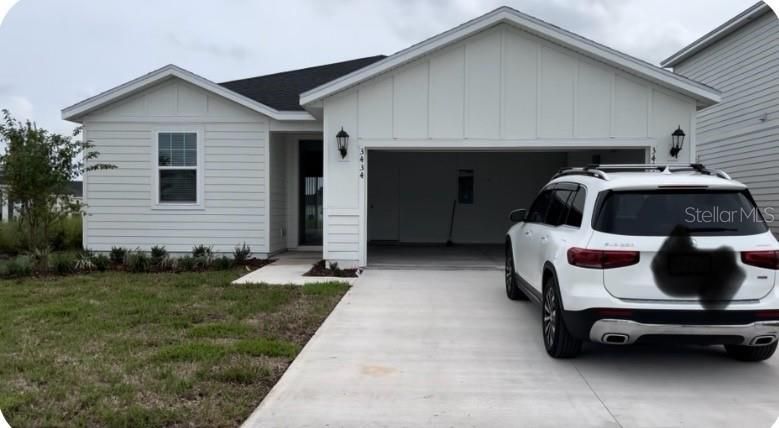 Recently Sold: $339,990 (3 beds, 2 baths, 1695 Square Feet)
