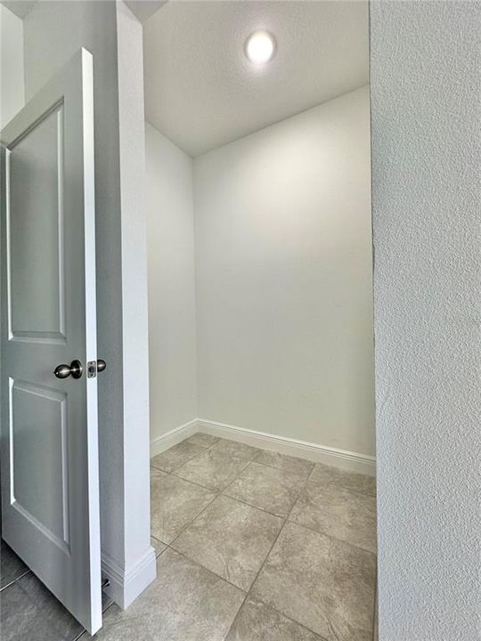 Master Bedroom -Walk in closet