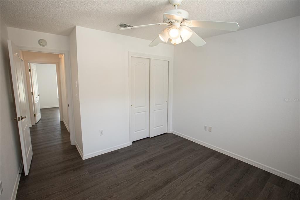 For Sale: $329,000 (3 beds, 2 baths, 1338 Square Feet)