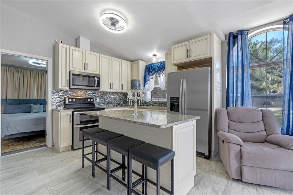 Beautifully remodeled kitchen