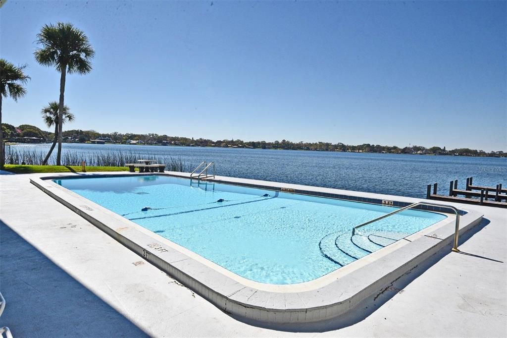 Pool with dining Table