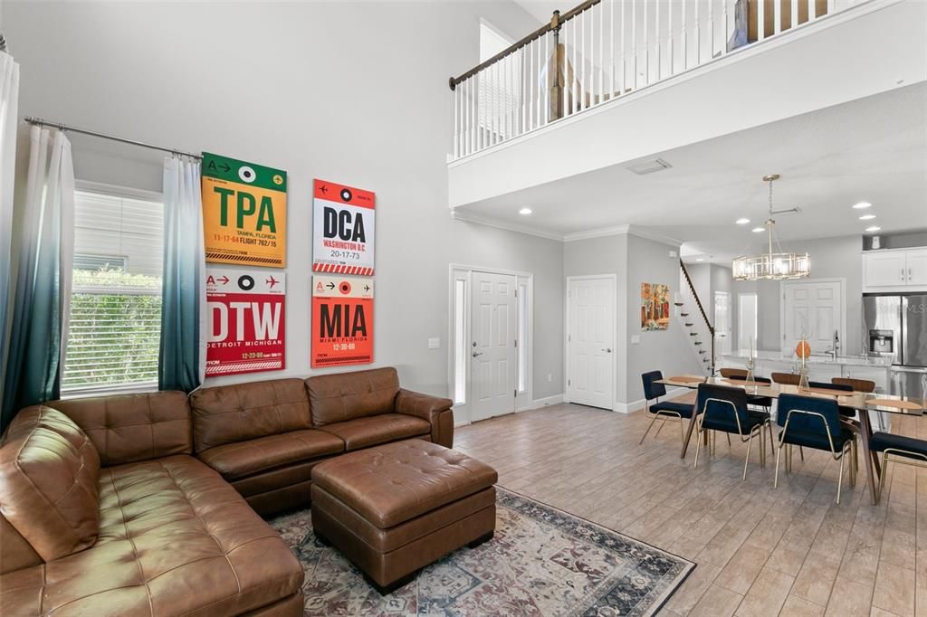 Spacious Dining - Living Room