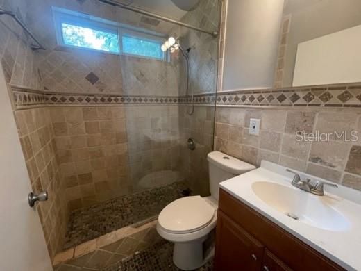 For Rent: $1,395 (2 beds, 1 baths, 798 Square Feet)