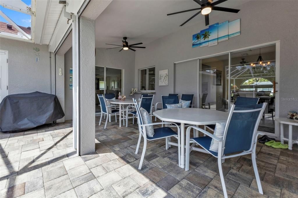 Oversized covered lanai area