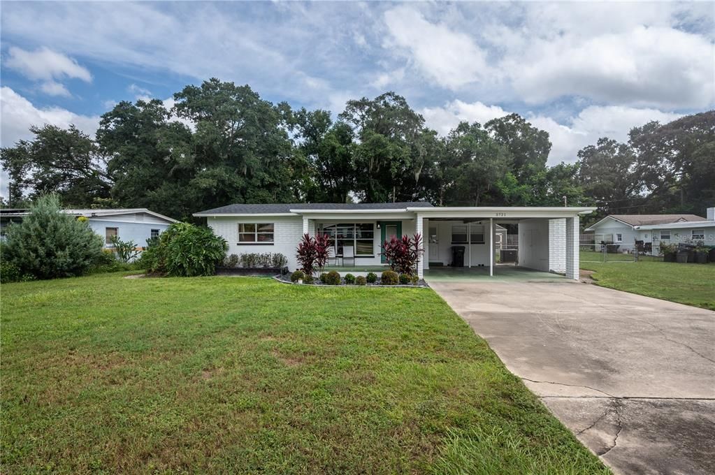 For Sale: $451,000 (3 beds, 1 baths, 1424 Square Feet)