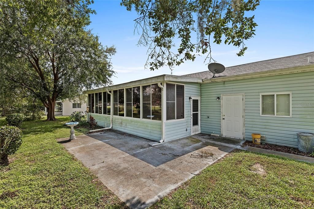 For Sale: $224,000 (2 beds, 2 baths, 1118 Square Feet)