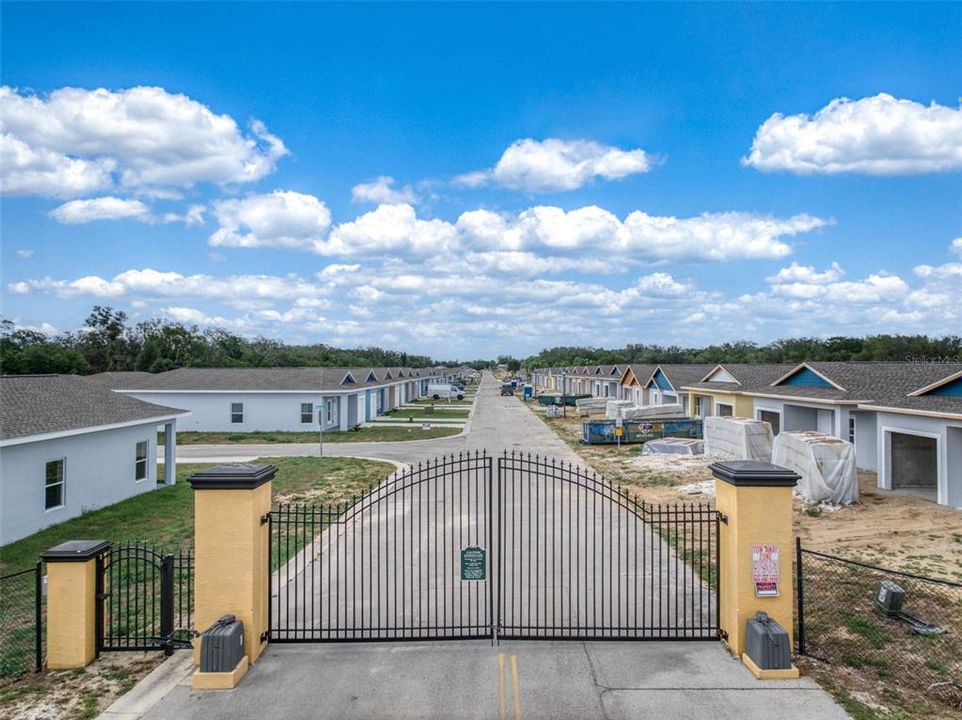 For Sale: $219,000 (3 beds, 2 baths, 1330 Square Feet)