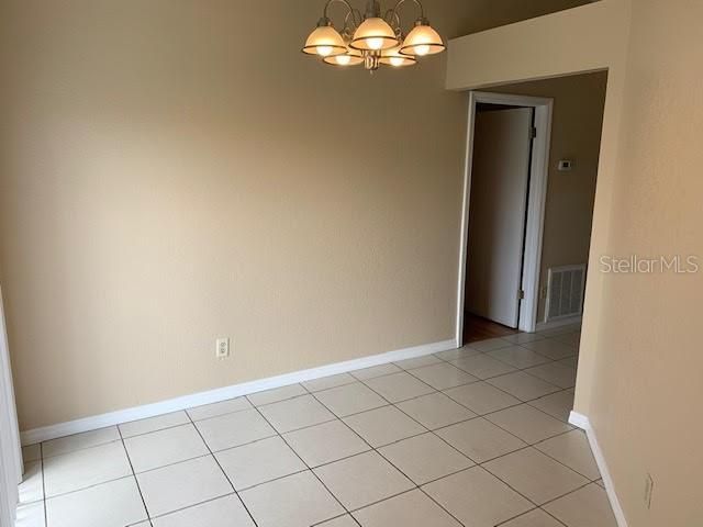 For Rent: $1,500 (3 beds, 2 baths, 1066 Square Feet)