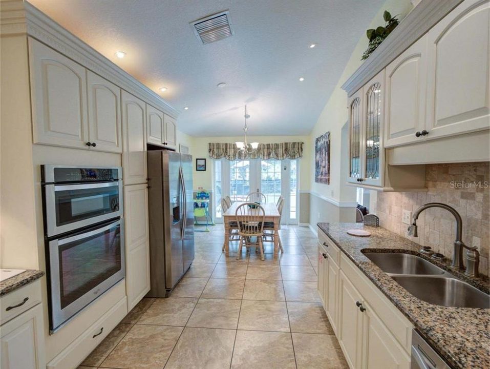 Updated Kitchen with Granite Counter tops and all Stainless Steel Appliances