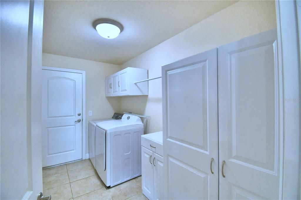 Laundry Cabinets