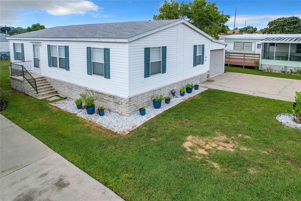 2005 built manufactured home on owned land