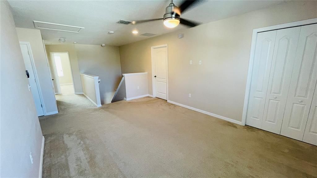 For Rent: $2,900 (4 beds, 2 baths, 2880 Square Feet)