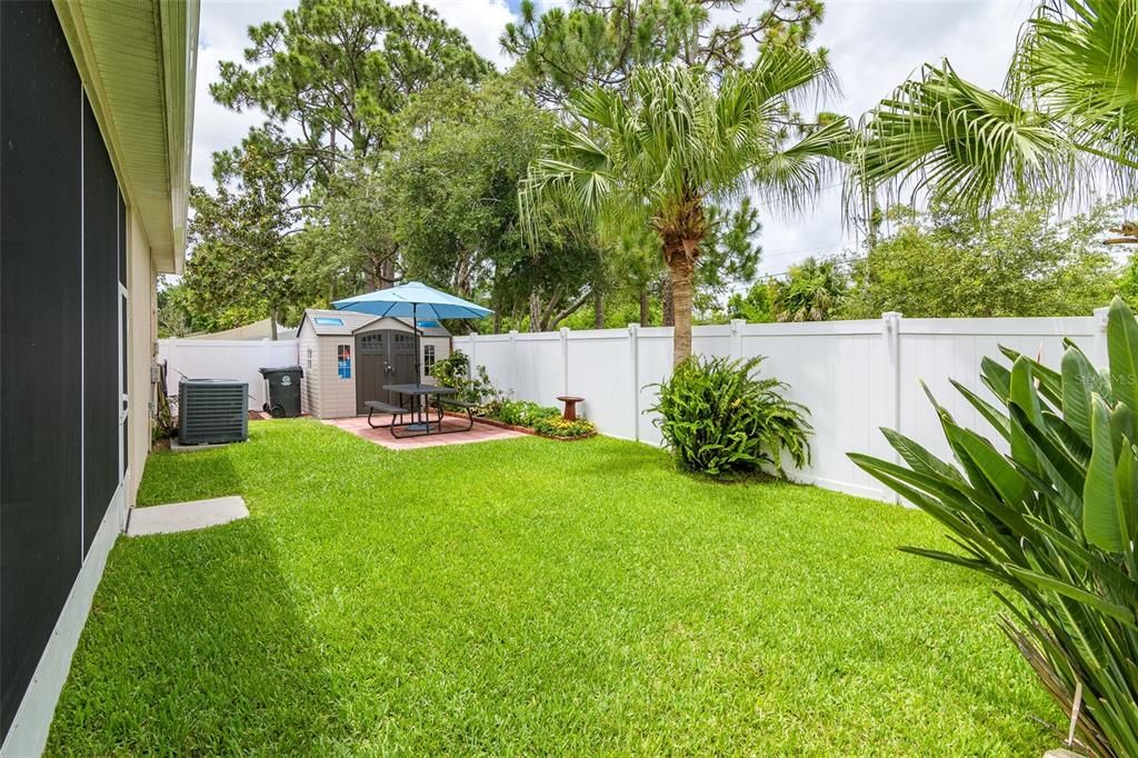 For Sale: $450,000 (4 beds, 2 baths, 2350 Square Feet)