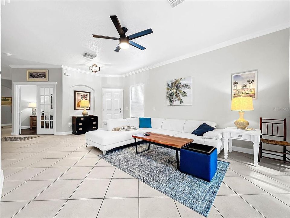 Entry way & Living Room