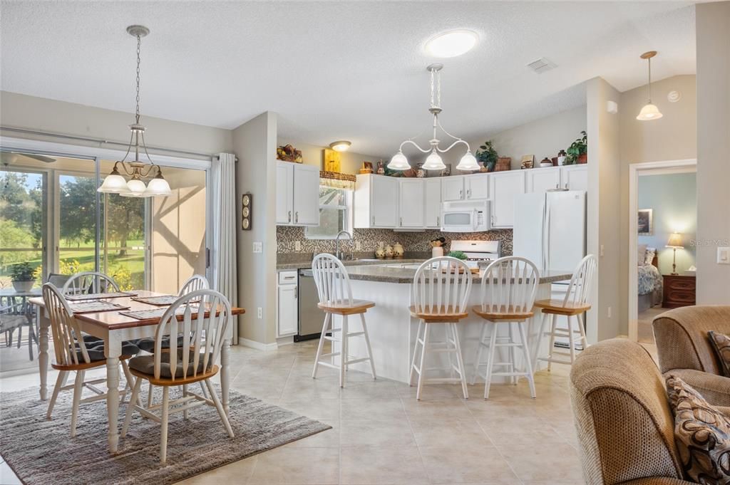 Kitchen - Dining Room Combo