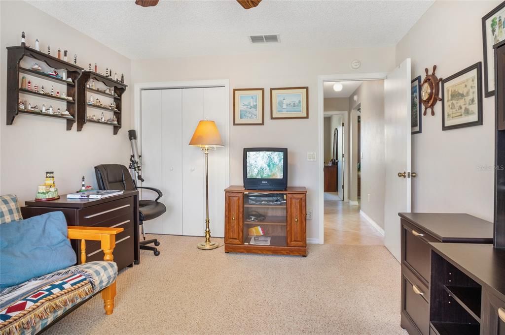 Front guest bedroom.