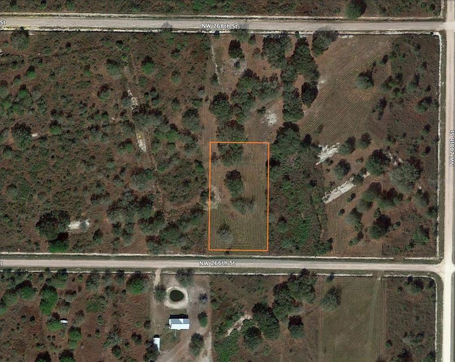 На продажу: $31,000 (1.25 acres)