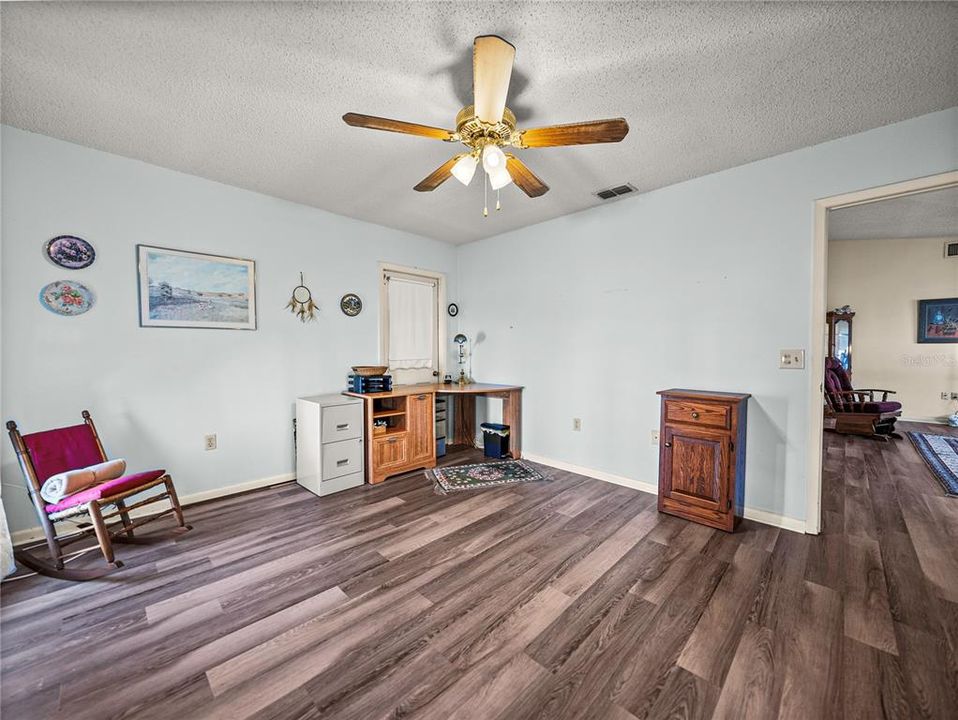 For Sale: $248,000 (2 beds, 2 baths, 1255 Square Feet)