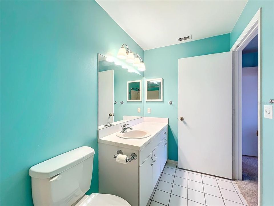 For Sale: $195,000 (3 beds, 2 baths, 1073 Square Feet)