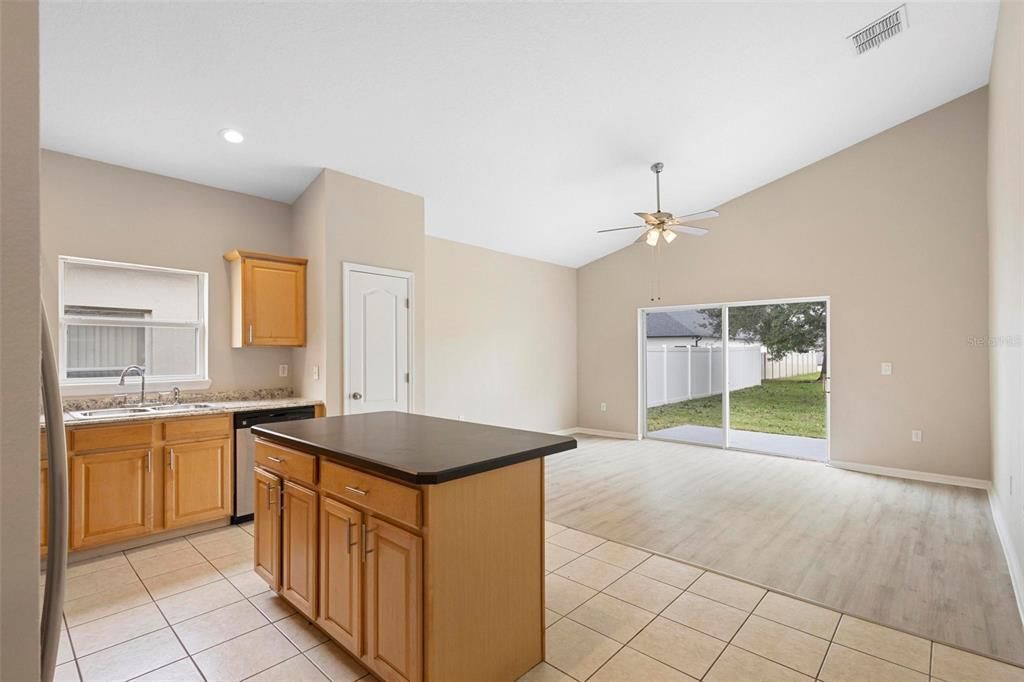 For Sale: $439,900 (4 beds, 2 baths, 2295 Square Feet)