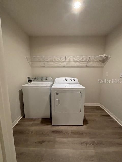 For Rent: $2,000 (3 beds, 2 baths, 1272 Square Feet)