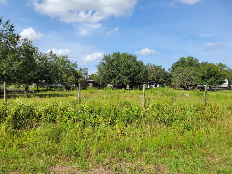 For Sale: $470,000 (3 beds, 2 baths, 1502 Square Feet)