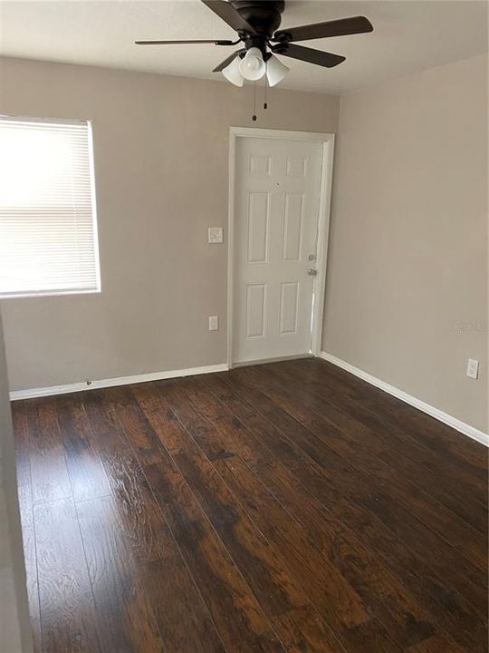 For Rent: $1,795 (2 beds, 1 baths, 598 Square Feet)