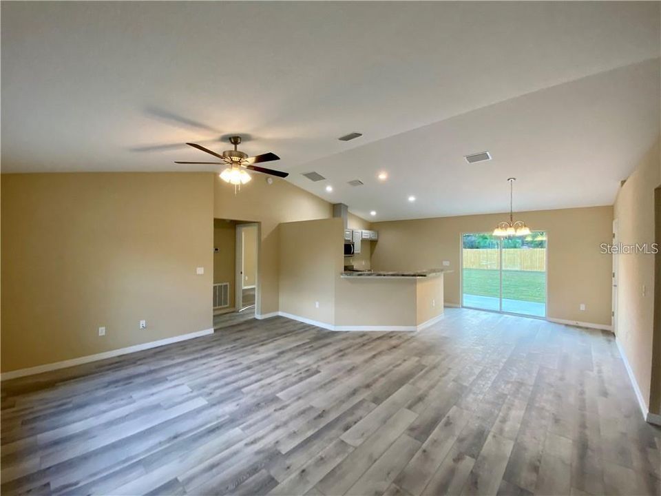 Living/Dining Room