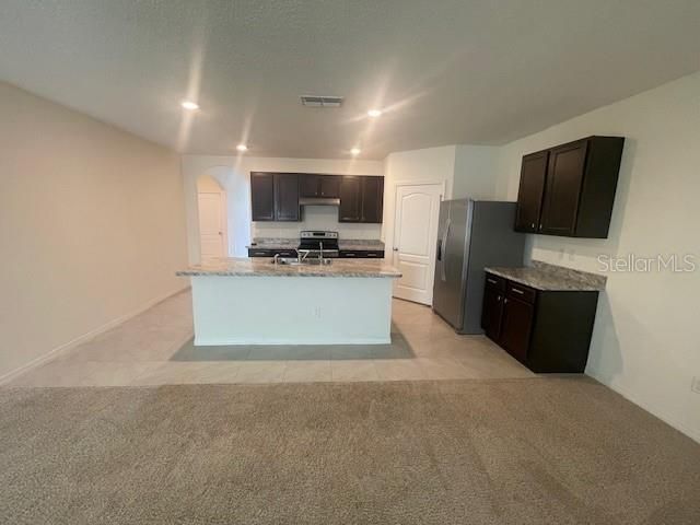 For Rent: $2,300 (4 beds, 2 baths, 1851 Square Feet)