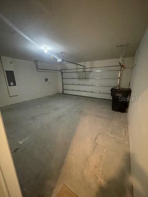 For Rent: $2,300 (4 beds, 2 baths, 1851 Square Feet)