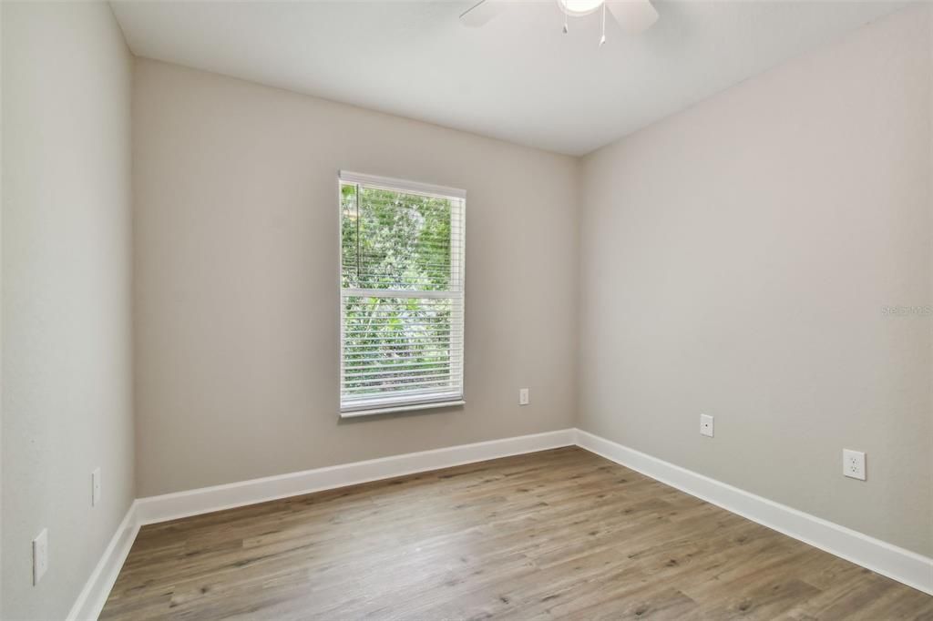 For Sale: $319,900 (3 beds, 2 baths, 1287 Square Feet)