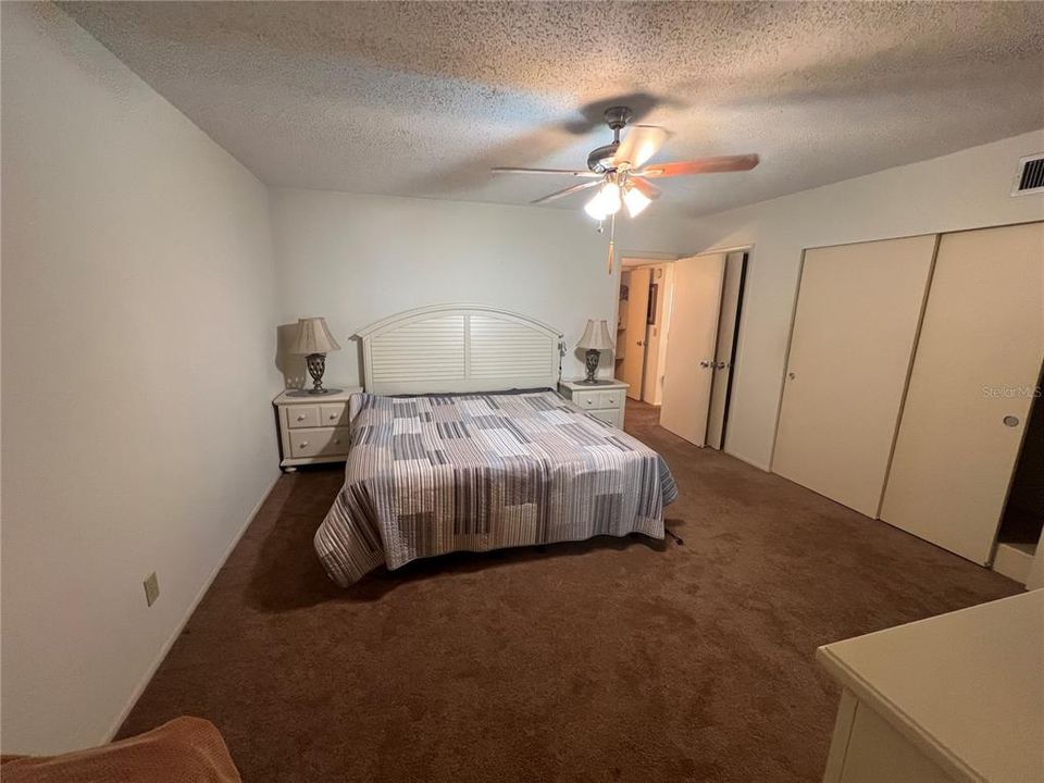 For Rent: $1,600 (2 beds, 2 baths, 1400 Square Feet)