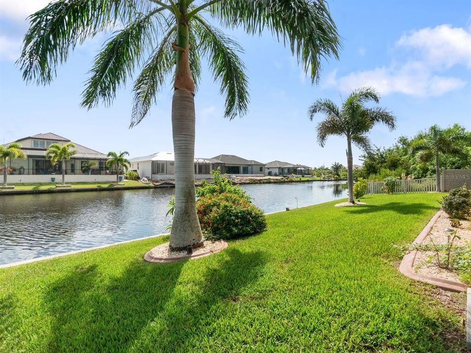 For Sale: $939,900 (3 beds, 3 baths, 2258 Square Feet)