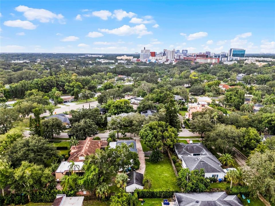 For Sale: $860,000 (2 beds, 2 baths, 1700 Square Feet)